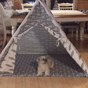 Meet your Posher, Pennie